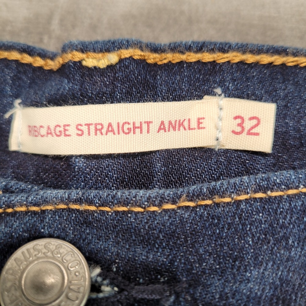 Levi's Ribcage Straight Ankle Jeans Button Fly‎ Distressed Dark Wash Denim Sz 32 - Picture 3 of 15